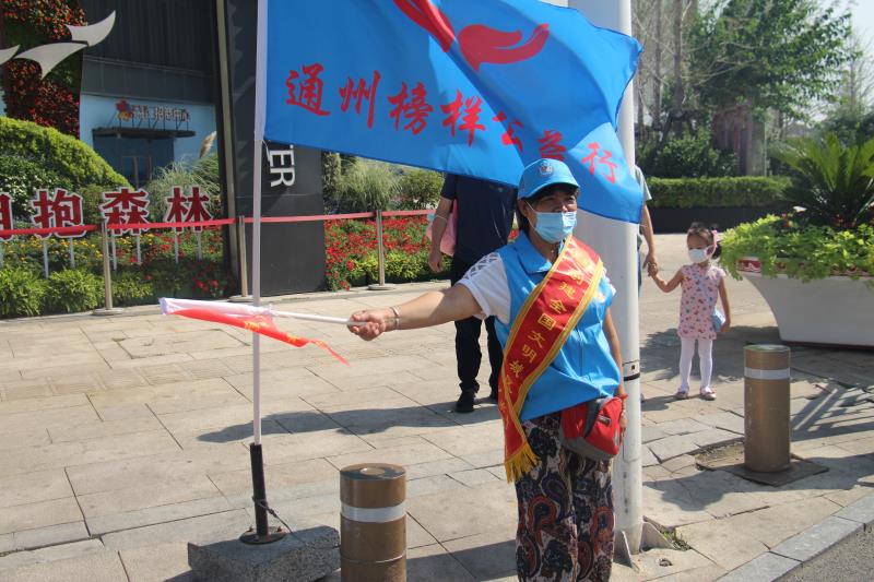 <strong>骚屄在线肏屄视频网</strong>